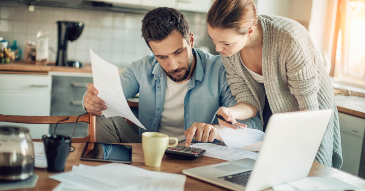 Partnering with Equifax enables brokers to achieve better predictive outcomes, make faster decisions, deliver seamless user experiences, mitigate risks and protect against fraud and ID theft across the user journey. 